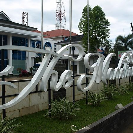The Madeline Hotel Bengkulu Exterior photo